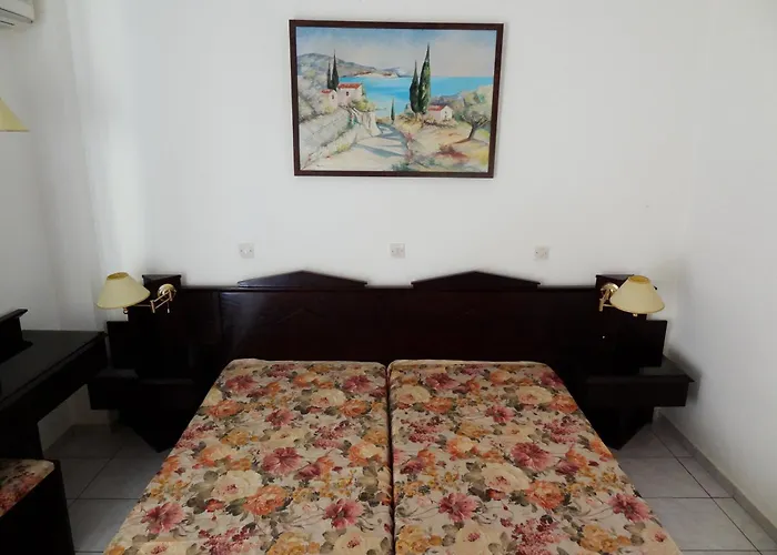 Nikos * Pefki (Evia)